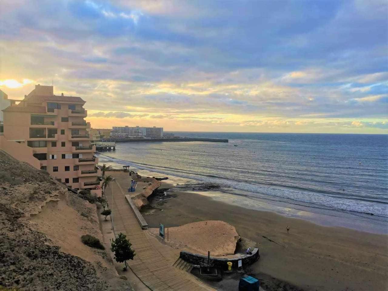 Apartamento Rentenerife Sand & Sea El Medano エクステリア 写真